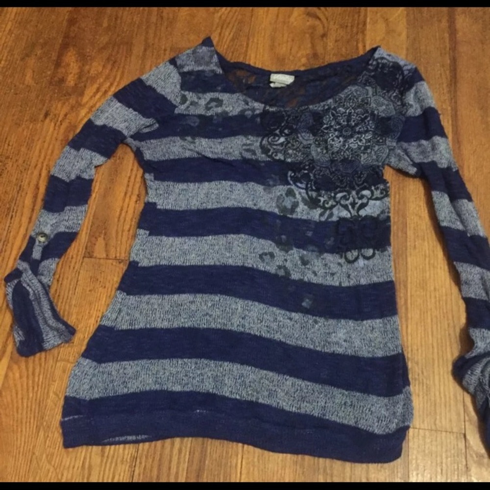 Vanity Lace Back Long Sleeve Top